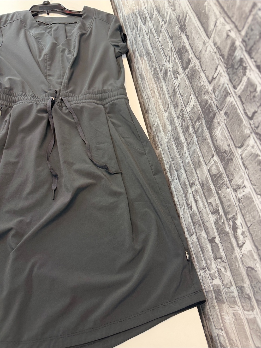 REI dress - Picture 7 of 7